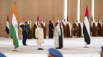 محمد بن زايد في مقدمة مستقبليه.. رئيس وزراء الهند يصل الإمارات في زيارة رسمية